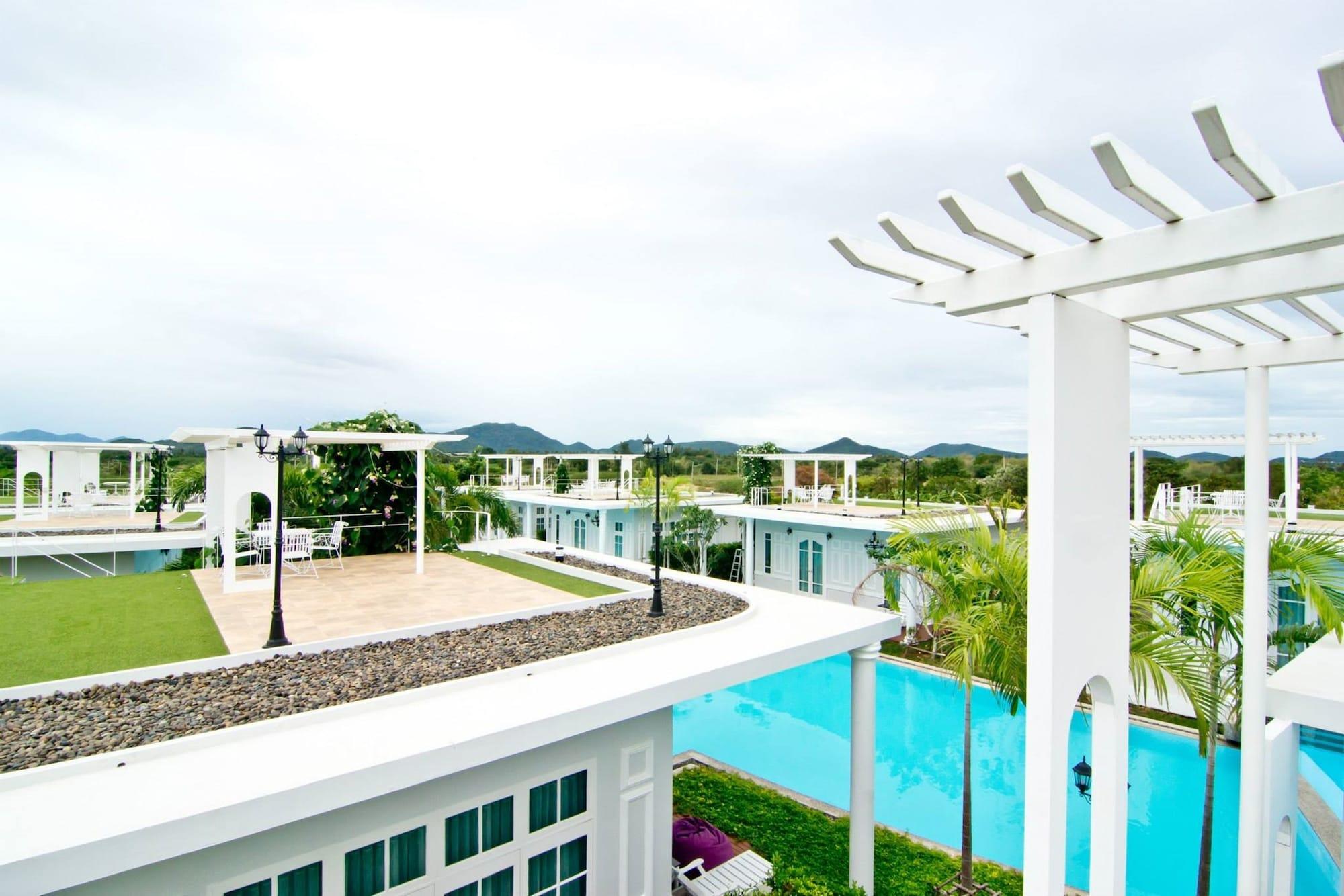 Hotel The Sea-Cret Garden HHQ Exterior foto