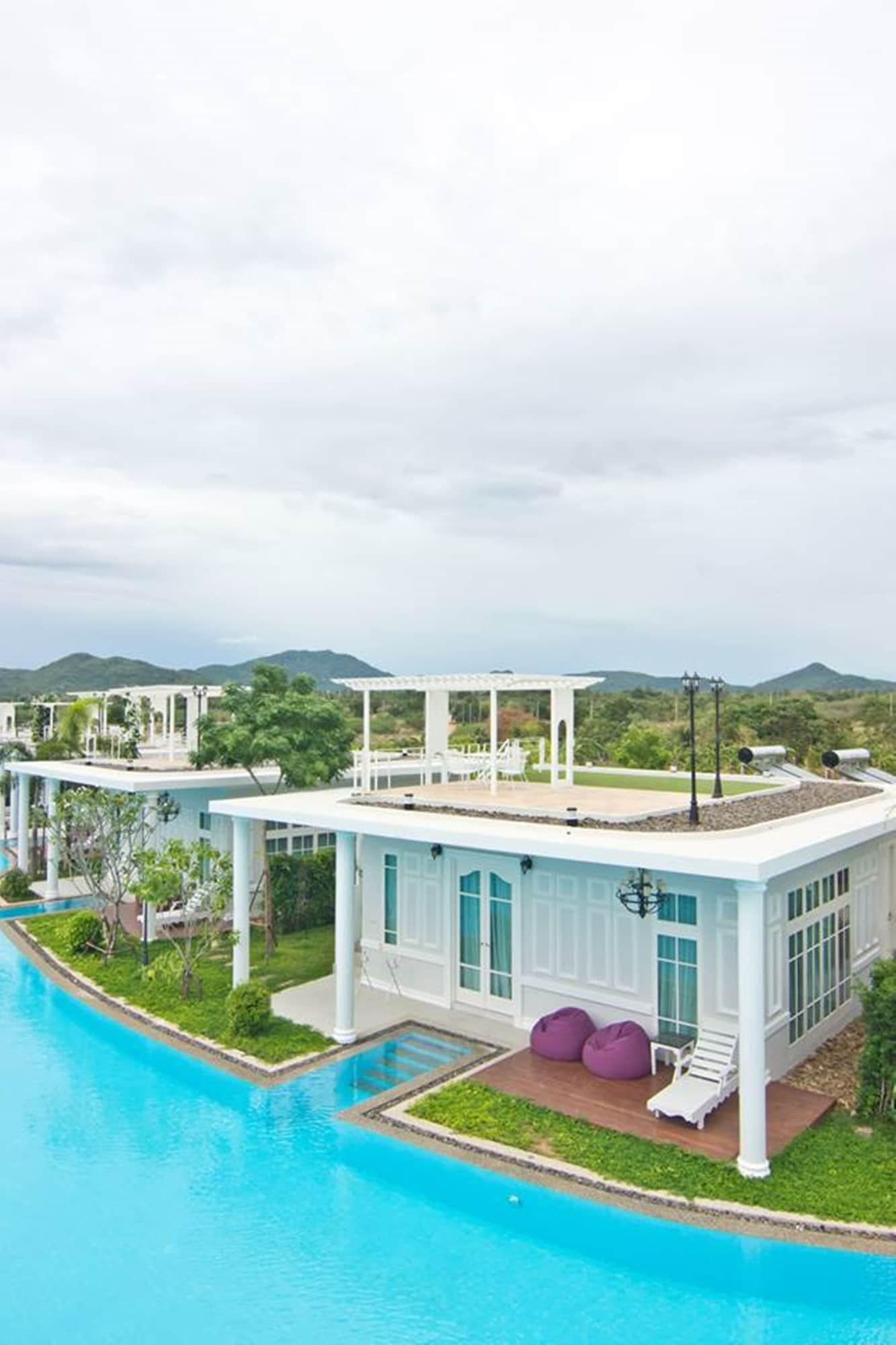 Hotel The Sea-Cret Garden HHQ Exterior foto