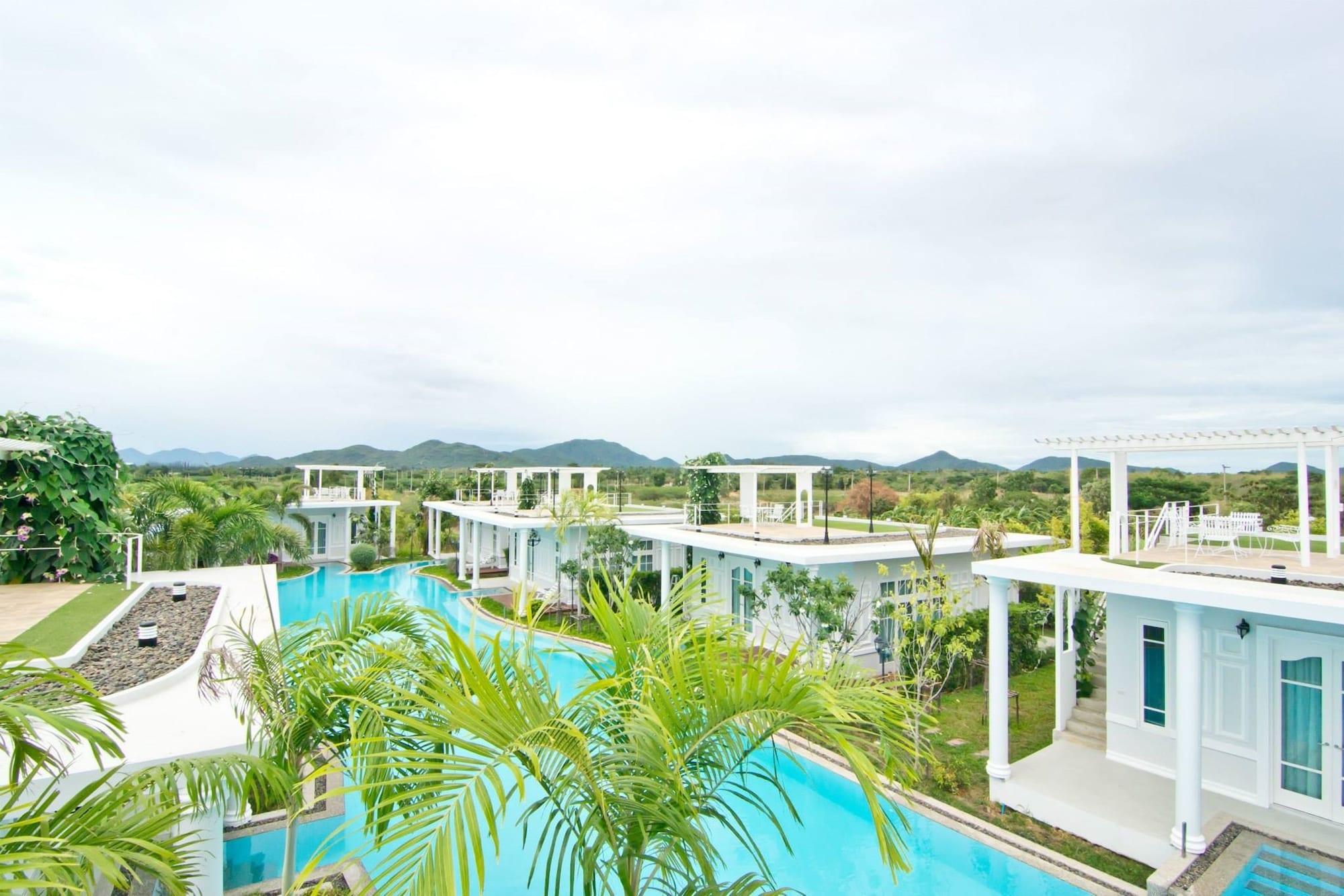 Hotel The Sea-Cret Garden HHQ Exterior foto